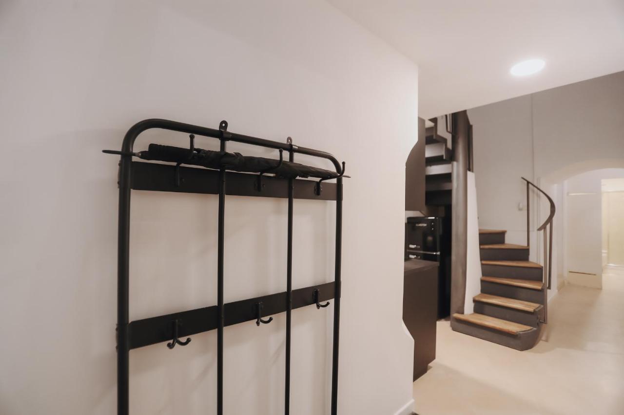 Insieme Suites Napoli Bagian luar foto