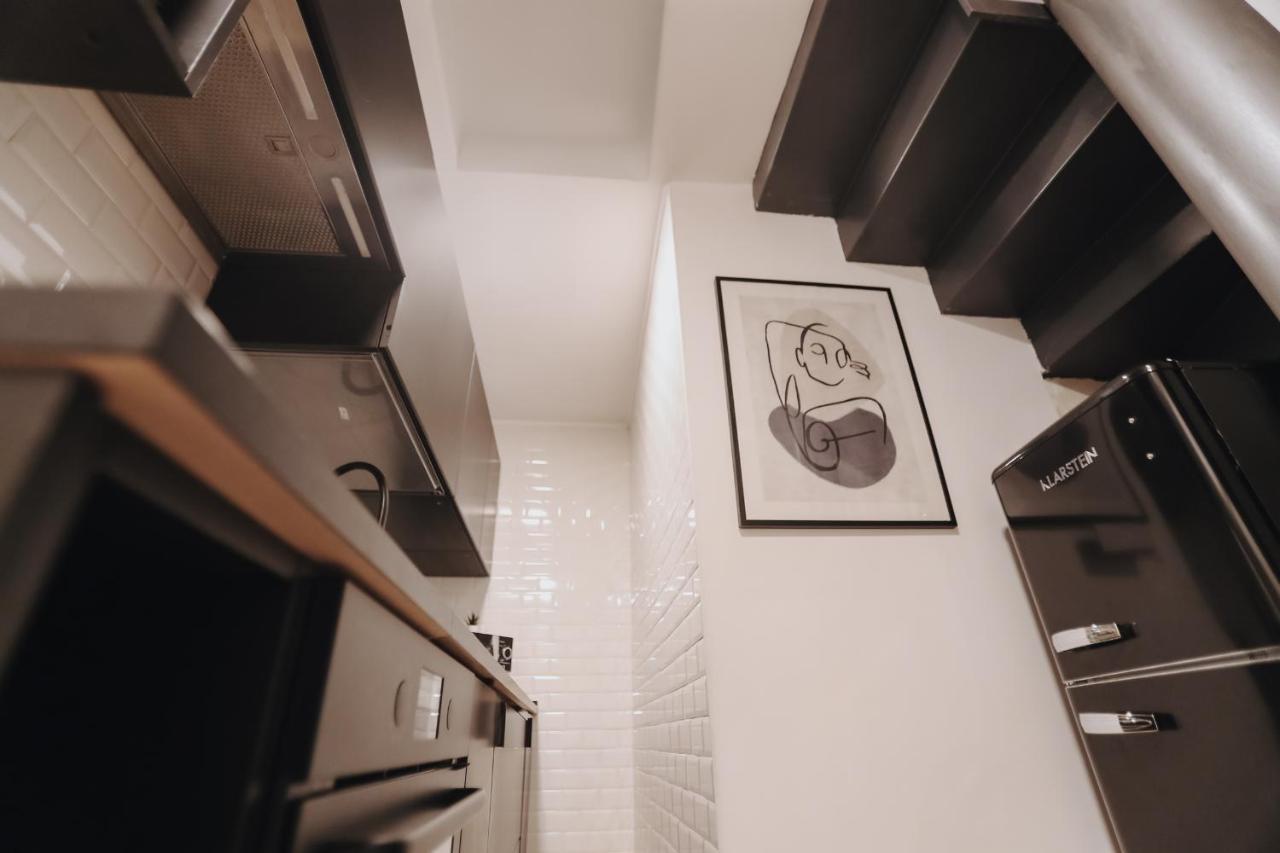 Insieme Suites Napoli Bagian luar foto