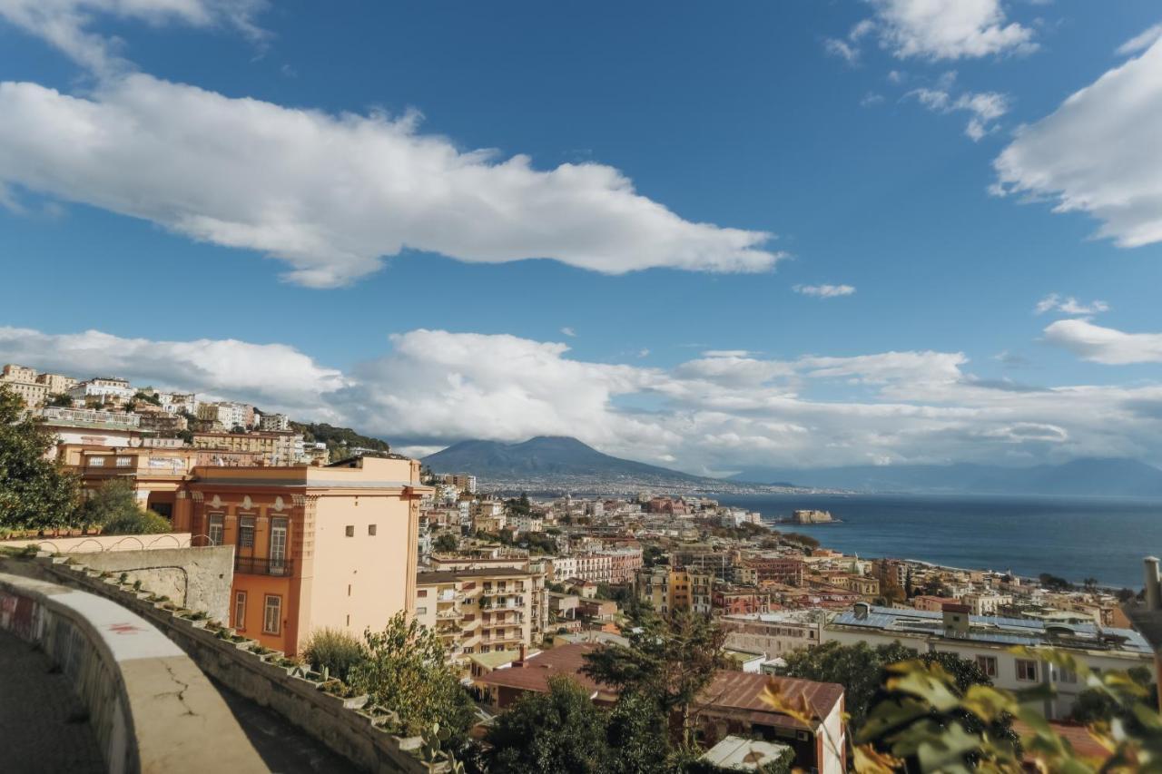 Insieme Suites Napoli Bagian luar foto